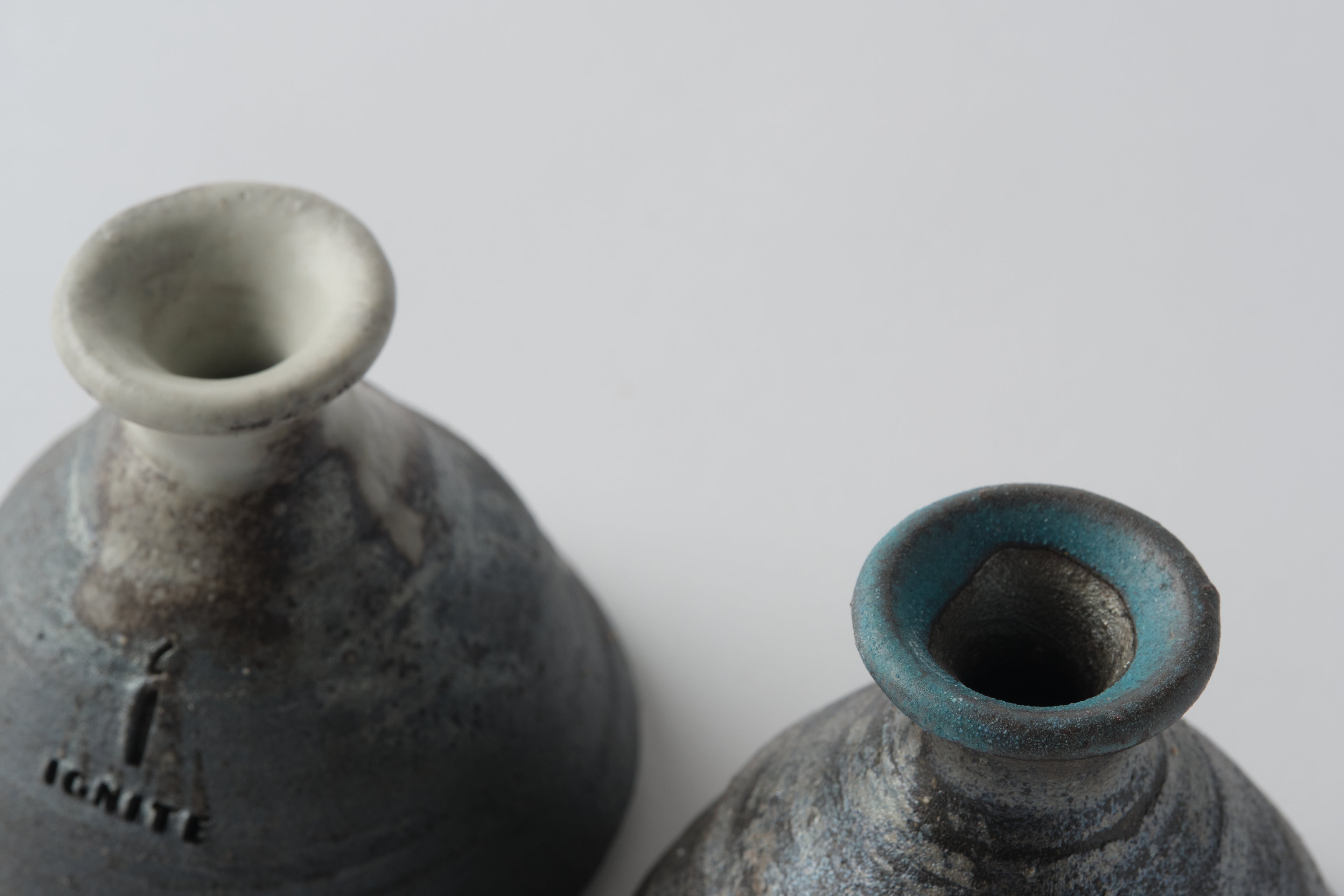 Ashscape Japanese Shigaraki Handcrafted Reed Diffuser Vessel