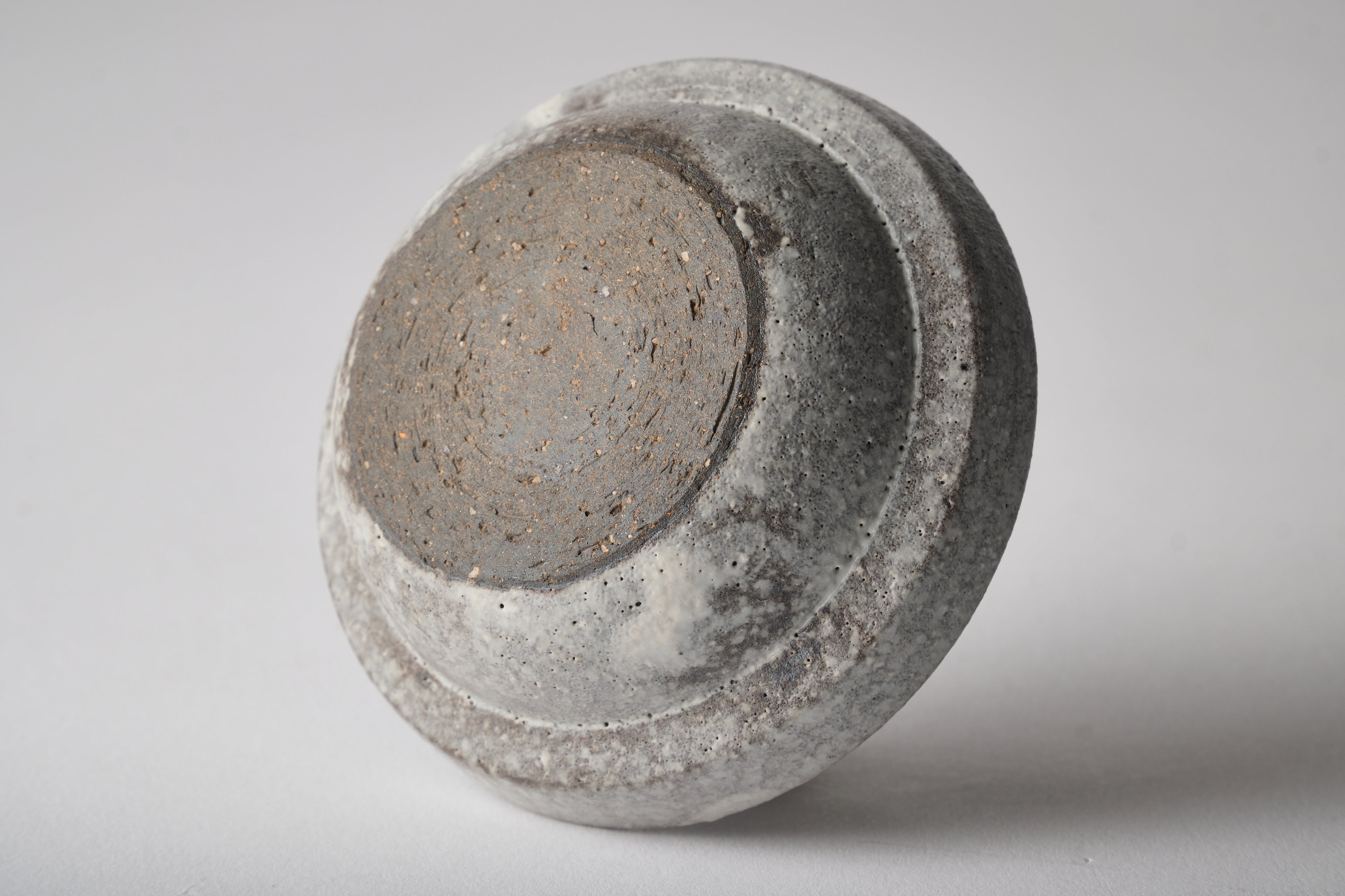 Ashscape Japanese Shigaraki Handcrafted oil Burner | Limited to 30 Pieces (Pre-order)