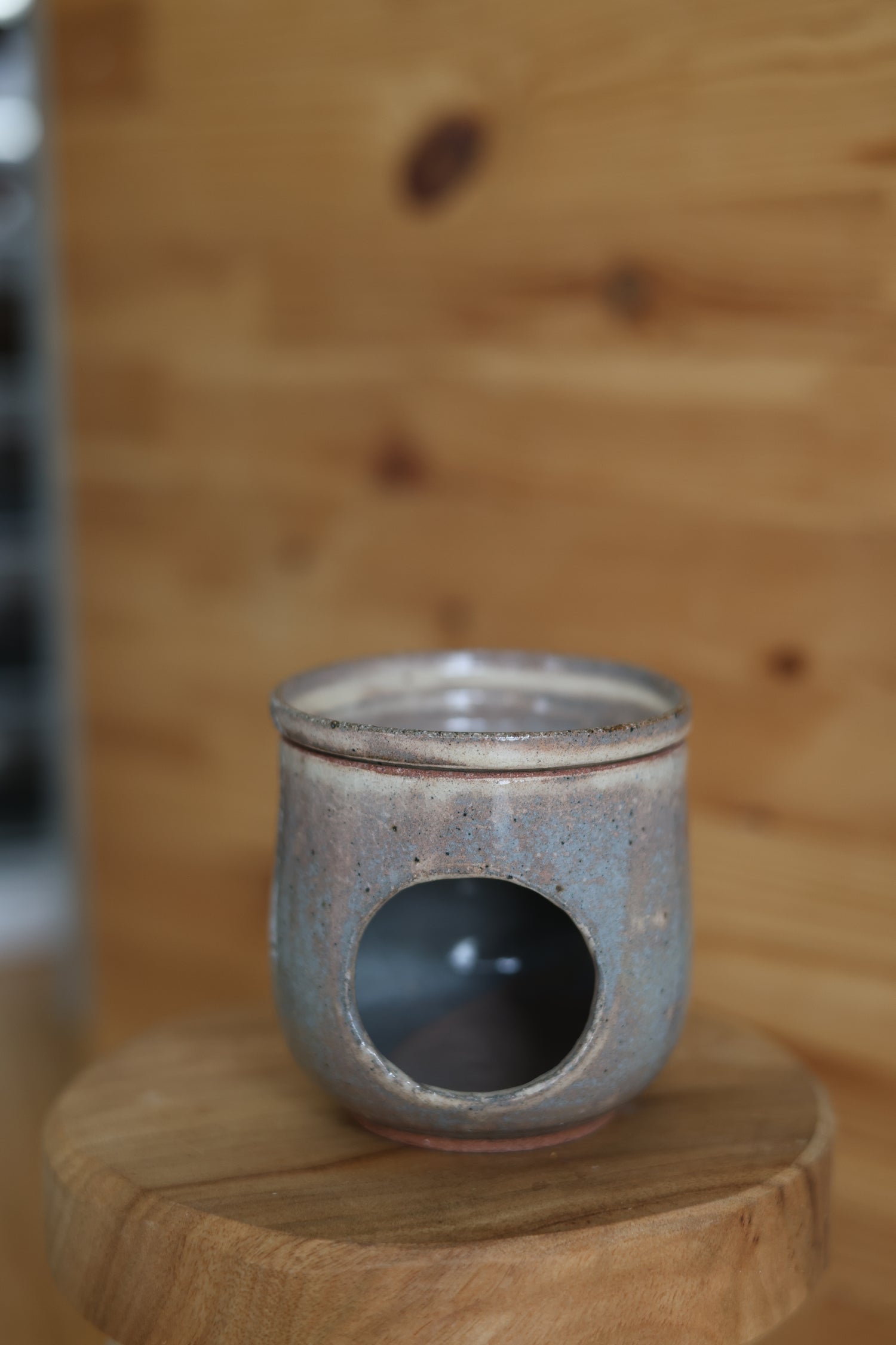 Japan Shigaraki Handcrafted Oil Burner - Wheel Throwing